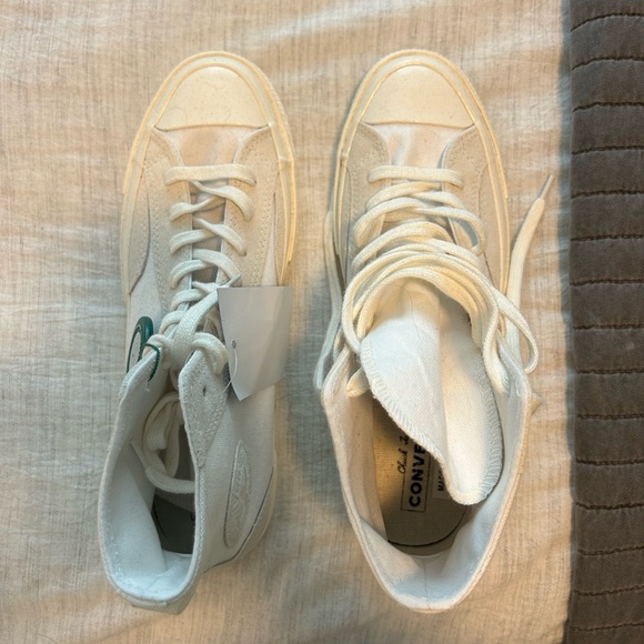 Converse Chuck Taylor All Star 70 Hi Final Club White (NWT) - Picture 2 of 8
